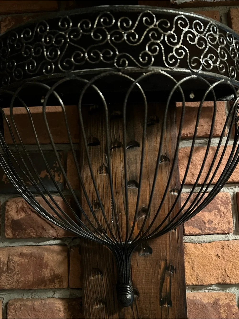 Y2K Southern Living At Home Black Metal half round Wall Basket Shelf Sconce